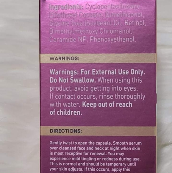 RoC Retinol Correxion Line Smoothing Night Serum Capsules - Picture 3 of 4